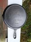 Vint. Wagner “Sidney” #1098A Cast Iron Shallow Skillet/Griddle 3 Hole Handle NR!