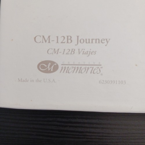 Creative Memories Journey 12x12 Original Size Gift Boxed Album 30 Pgs/15 Sheets - Picture 13 of 13