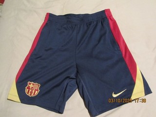 Nike Barcelona Training Shorts Size XL (158 170cm) Excellent Condition!!