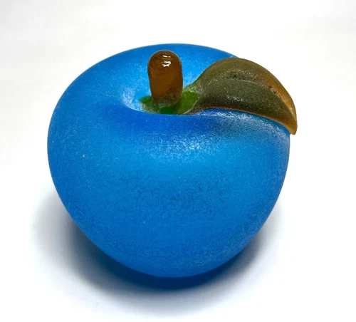 Italian Franco Moretti Murano Scavo Art Glass Apple Figurine Paperweight Signed