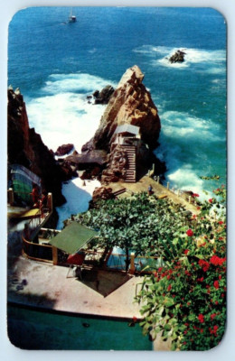 La Quebrada at Acapulco Gr. MEXICO Postcard