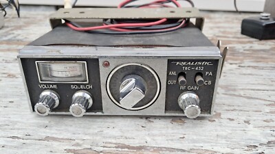 Vintage Realistic TRC-452 Black 40 Channel Citizen Band Mobile Radio Transceiver