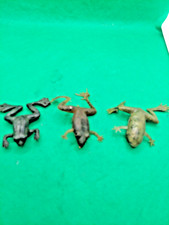 Vintage old lure 3 OLD RUBBER FROGS for topwater Big Bass fishing.