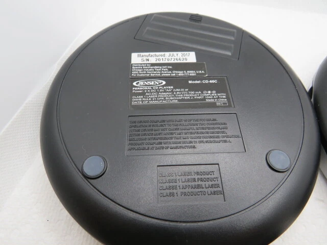 Lote de 3 CD players portáteis usados Jensen & Onn, peças ou reparos - Imagem 3 de 4