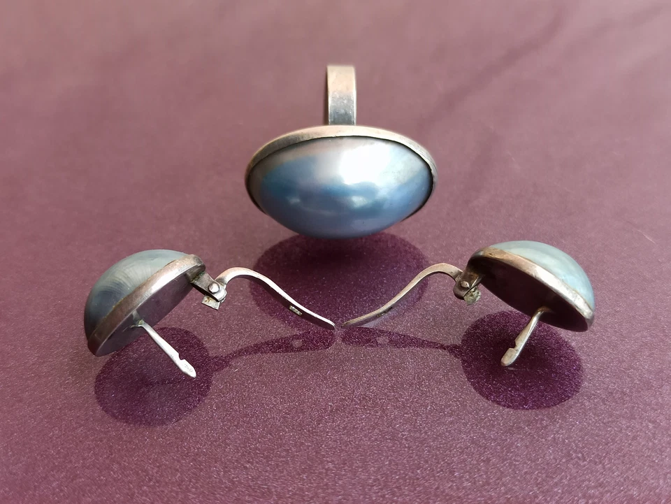 Anillo y pendientes de plata Nautilus 1930, pendientes con concha de perlas, madreperla Foto 3 de 4