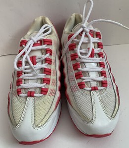 Nike Air Max 95 le grade-school día de San Valentín Blancas Carmesí Rojo  Spark Rosa 310830-100 7Y | eBay