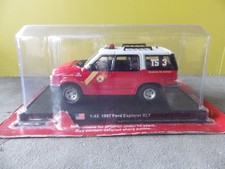 Del Prado 1/43  - 1997 Ford Explorer XLT (Philadelphia FD) Red/White