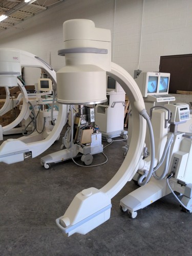 OEC 9600 Mobile 12" Vascular C-Arm System - Picture 3 of 8