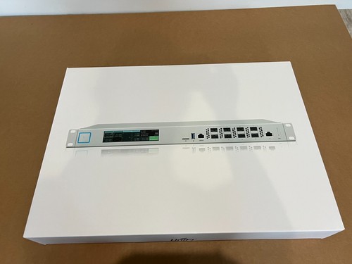 Ubiquiti USG-XG-8 NUOVO 8 porte 10G SFP+ XG router gateway - Foto 5 di 5