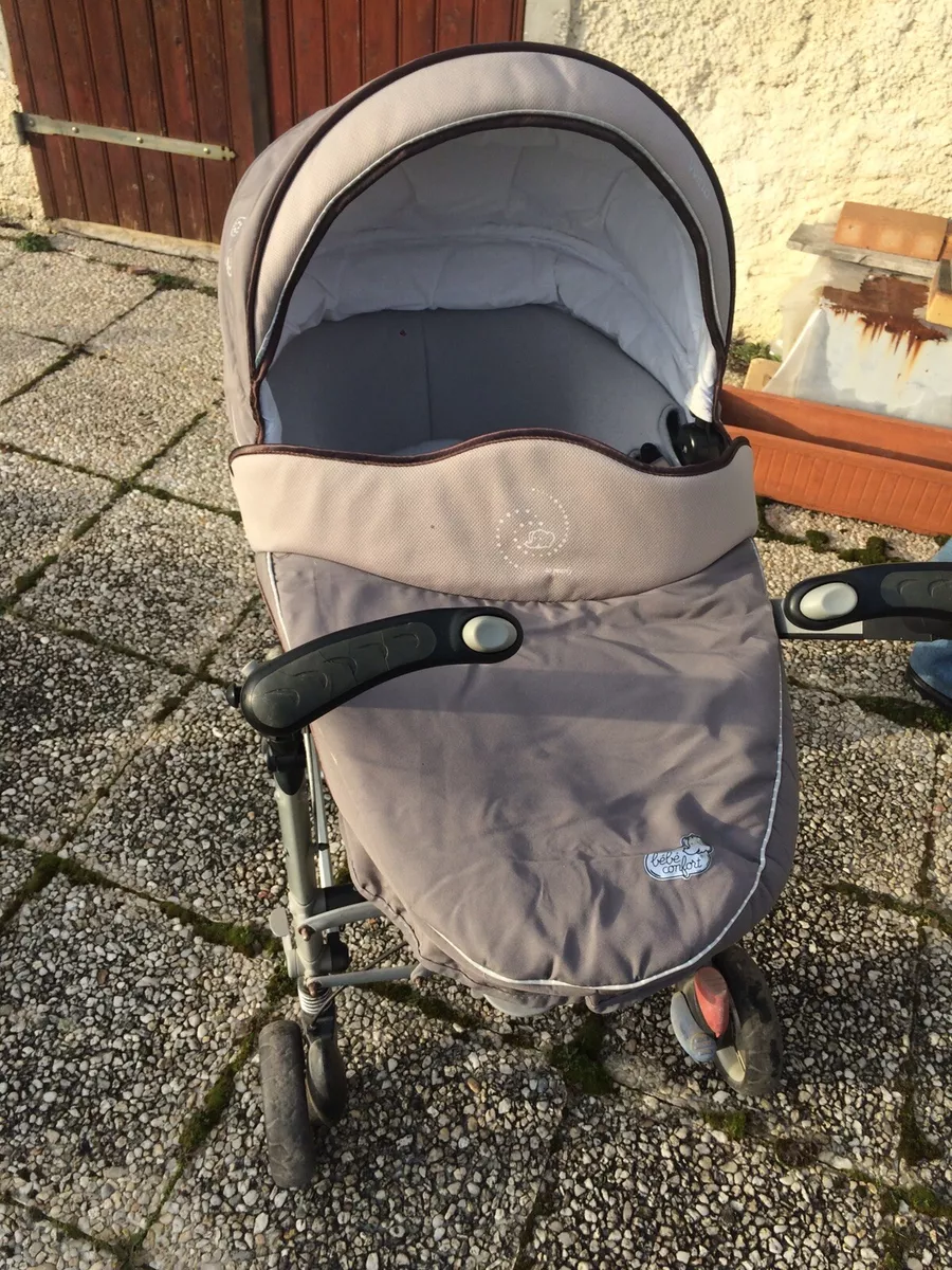 Bebe Confort Poussette 3 en 1 convertible nacelle + cosy - Hello 3