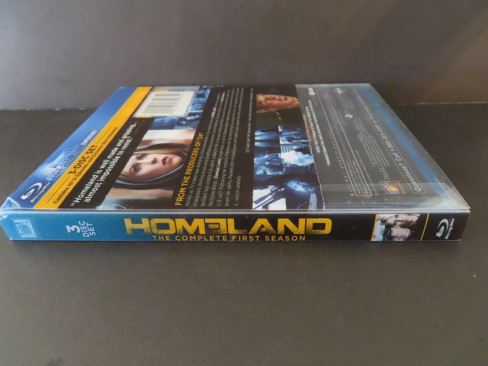 HOMELAND SEASON 1-Is rescued POW Damian Lewis a U S hero or a terrorist--BLURAY - Image 4 of 4