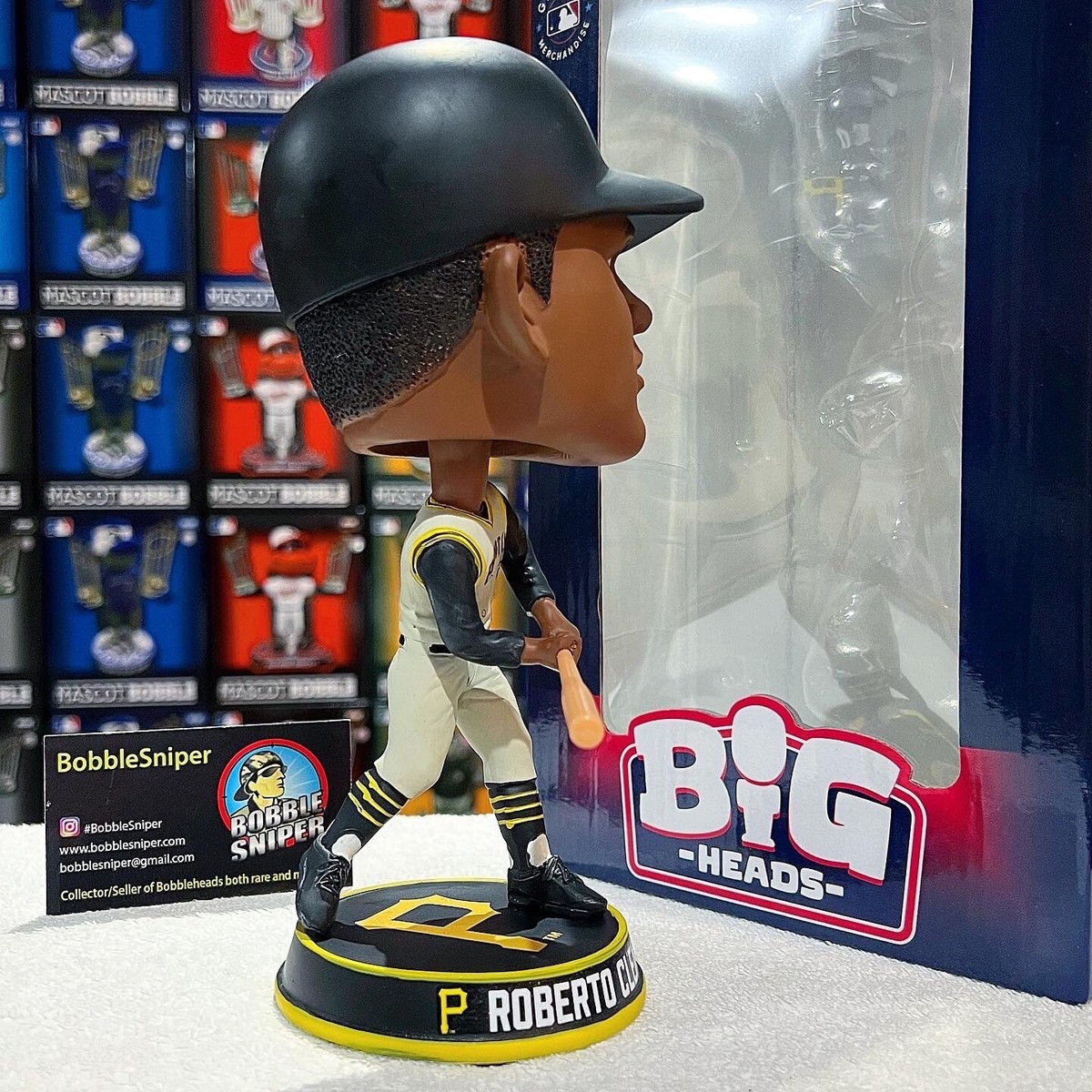 ROBERTO CLEMENTE Pittsburgh Pirates Variant 