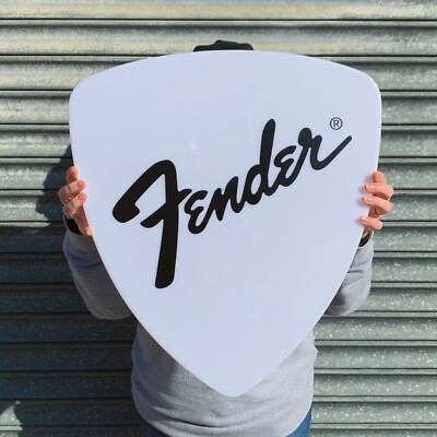 FENDER GUITARS PLECTRUM Light up LED Wandschild Musik Studio Instrument AKUSTIK