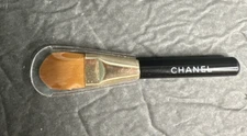 Chanel Makeup Cosmetics Brush Concealer Travel No Box