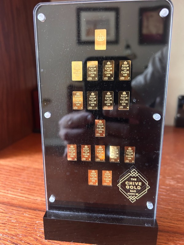 Full Set Chive Gold Bar KCCO letters