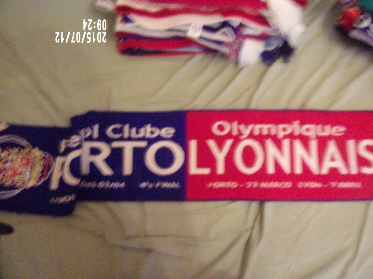 ECHARPE OL LYON / BRUGGE COUPE DE L UEFA 2001 / 2002