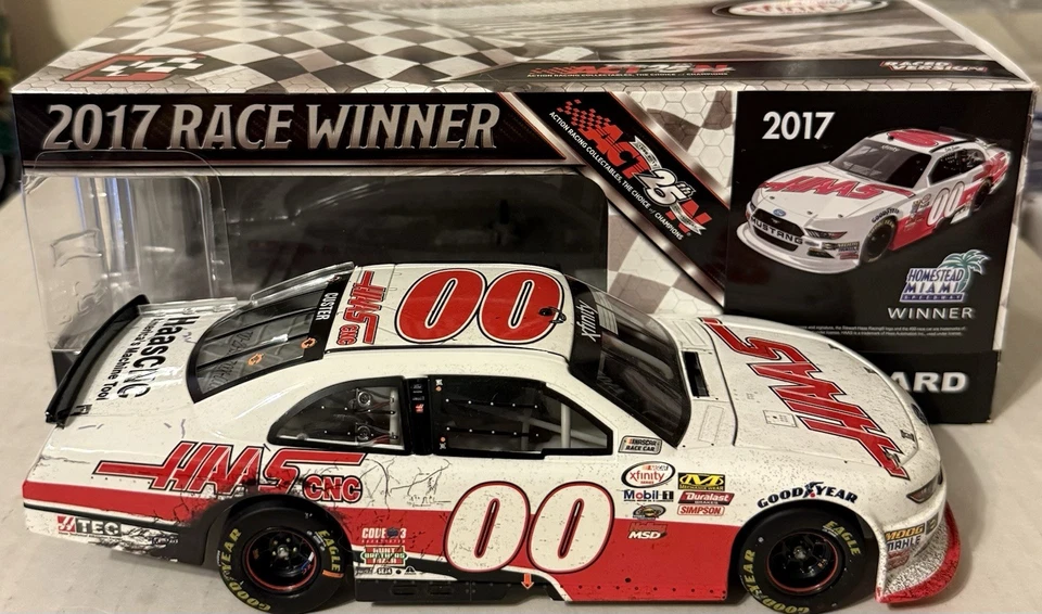 Cole Custer #00 2017 HAAS Homestead-Miami Race Win 1/24 NASCAR diecast 1/697 Foto 2 de 4