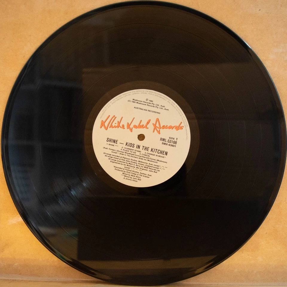 KIDS IN THE KITCHEN - SHINE - Vinyl LP- White - 1985 - VG FREE POSTAGE (2763) - Image 2 of 4