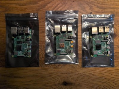 Raspberry pi 4 model b mit 4gb Arbeitsspeiher und Kuehlkoerper