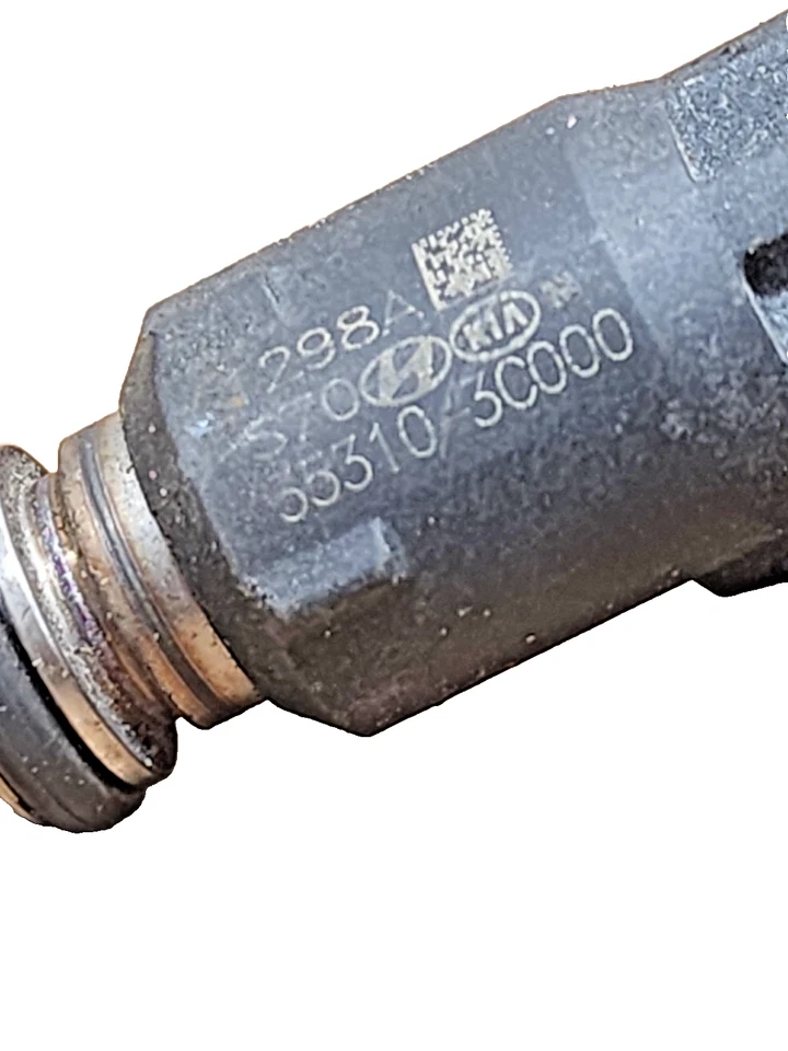 2006–2011 Hyundai Azera Fuel Injector 55310-3C000 OEM - Image 4 of 4