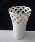 LENOX CHINA 6 3/8’’ LATTICE PERFORATED GOLD RIMMED WICKER  VASE — photo 3