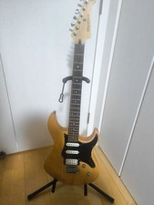 Yamaha PAC112V E-Gitarre Vielseitige Leistung Bedienung OK