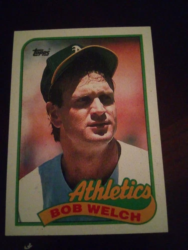 1989 Topps - Error: No "Complete Major League Pitching Record..." #605 Bob Welch