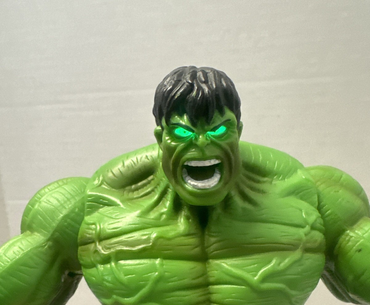 2008 • Marvel • Hulk Smash N' Stomp • Talking Action Figure