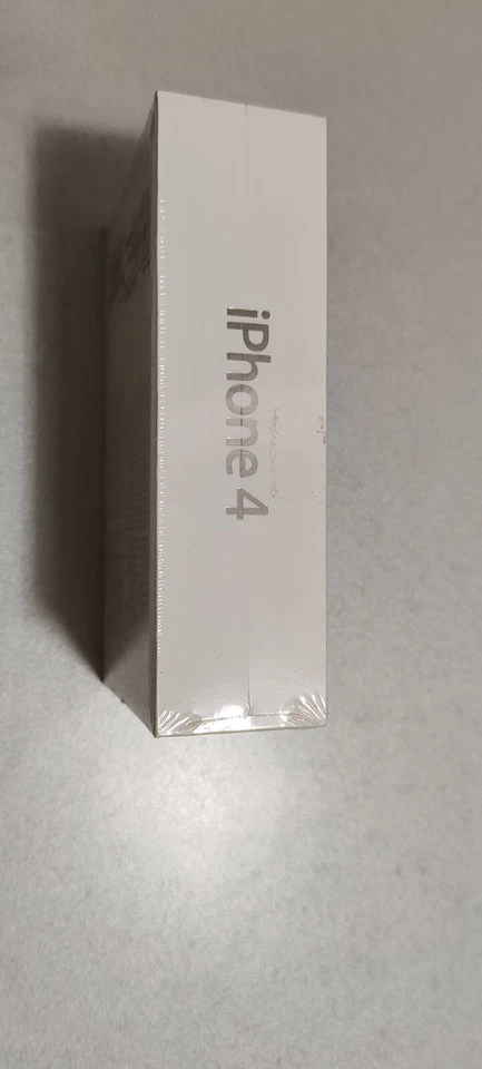 IPhone 4 8 gb NUOVO Sigillato  - Immagine 2 di 4