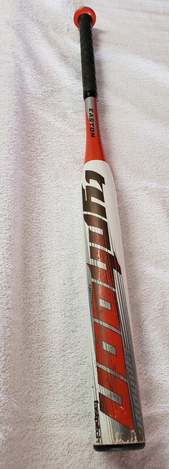 EASTON "TYPHOON" FASTPITCH SOFTBALL BAT MDL SK62B 31" / 21 oz. ALLOY