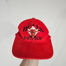Vintage 90s 80s Chicago Bulls Nike Cap