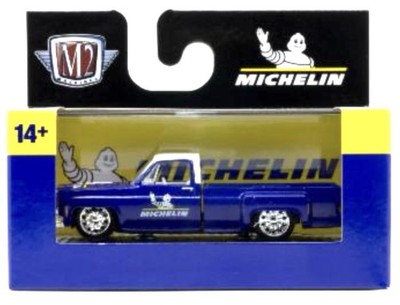 ミニカー M2 MACHINES Chevrolet Cheyenne Super 10 Chase! M2 Machines 1:64 1973 Chevrolet Cheyenne Super 10 Truck