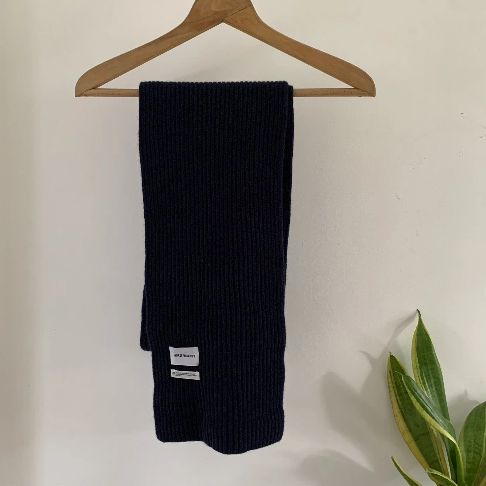 Norse Projects Scarf Louisa L 100% Wool Rib Knit Blue Navy Made in Scotland Long