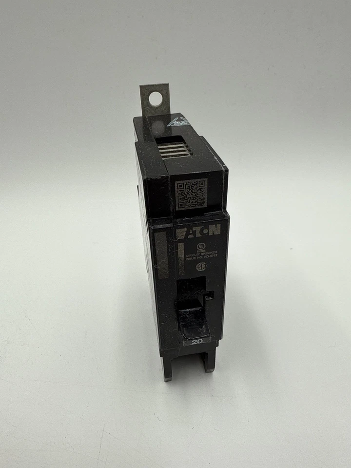 Eaton GHB1020 Bolt On Circuit Breaker 20A 1P 277V GHB 20 Amp 1 Pole New - Image 2 of 4