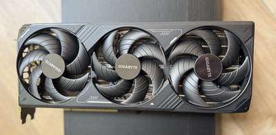 Gigabyte GeForce RTX 5080 WindForce OC 16GB GDDR7 OVP Rechnung 12/25