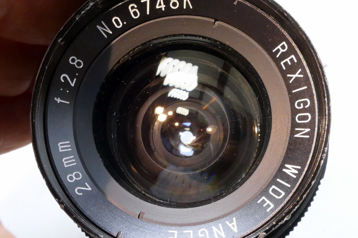 【レア・美品】REXAGON 28mm F/2.8 M42 レンズキャップ付き Rexigon 28mm f2.8 wide angle T2 Mount w/M42 Mount - AS IS