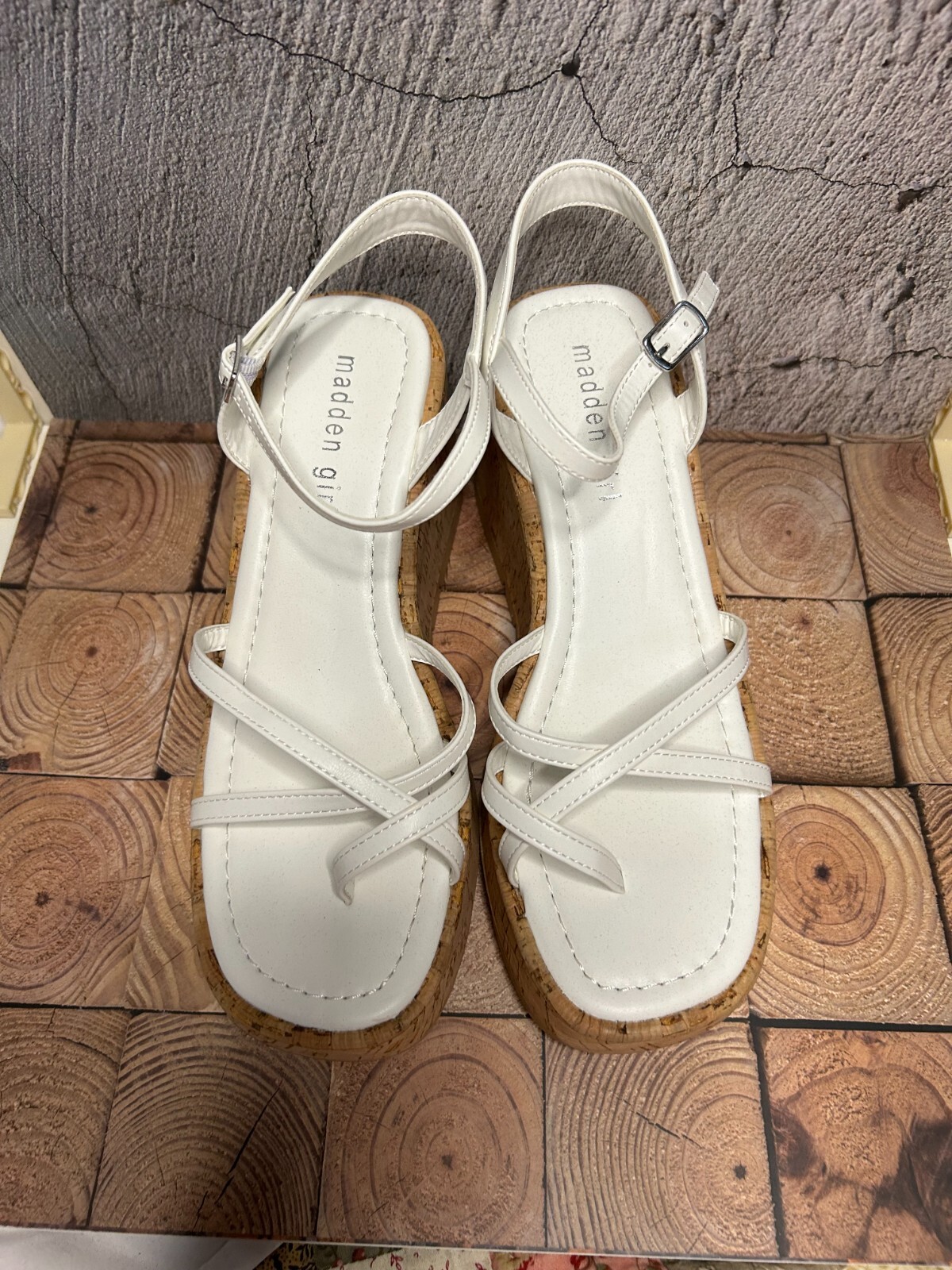 Madden Girl Women’s Vault Wedge Strappy Platform Sandals White Paris