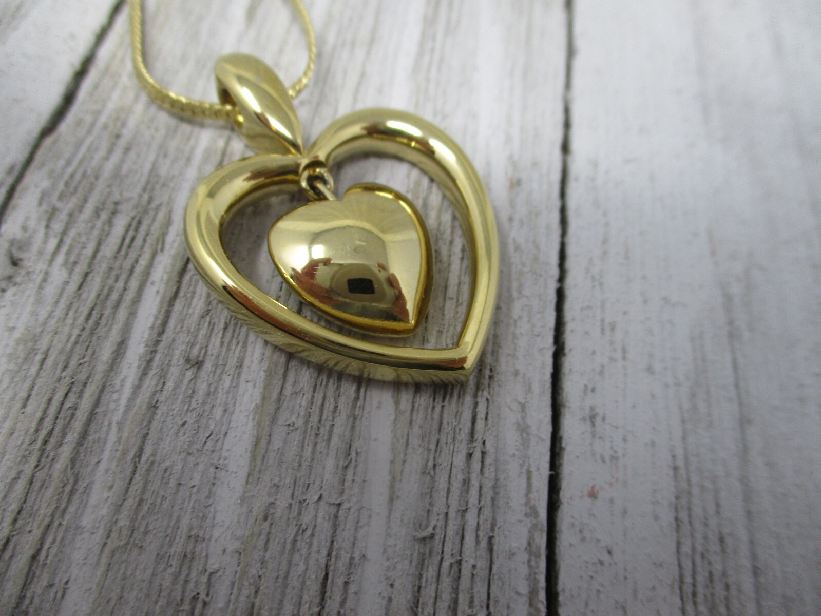 Trifari Signed Double Heart Necklace Gold Tone - image 2