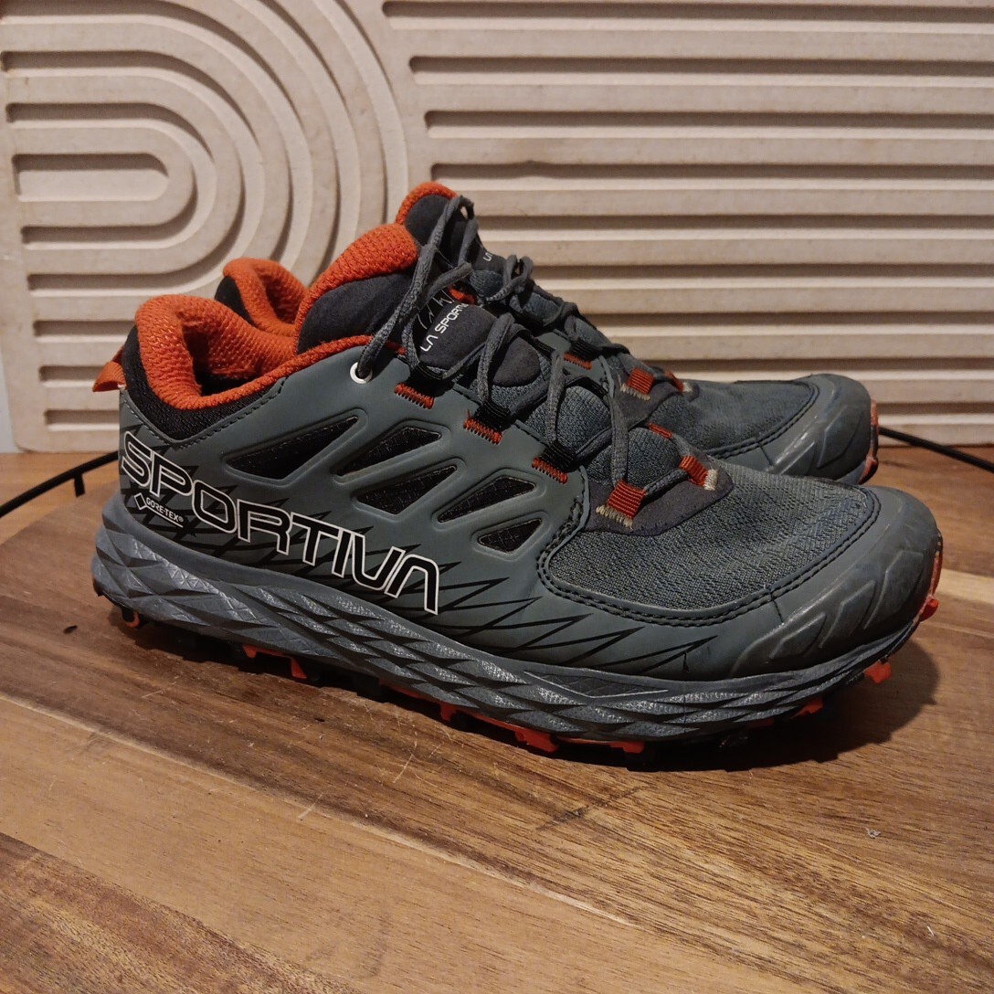 Zapatos de senderismo La Sportiva Lycan para mujer talla 8 GoreTex gris naranja Trail Runner