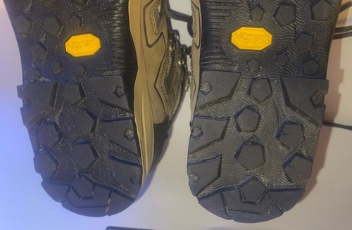 Stivali da trekking tattici Danner Downrange 6" marrone/nero GTX Vibram 54020 uomo 8,5 - Foto 9 di 16