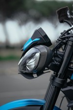 Ala aerodinamica sotto faro per Triumph Street Triple 765 (Carbonio)
