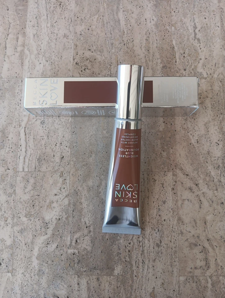 BECCA Skin Love Weightless Blur Foundation WALNUT - 1.23FL OZ - Image 3 of 4