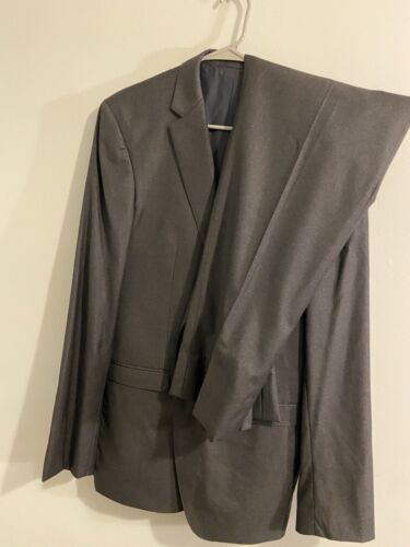 Loro Piana Charcoal Gray 4 Seasons Super 120 Wool Suit Size 54|44 Pants Fit 36