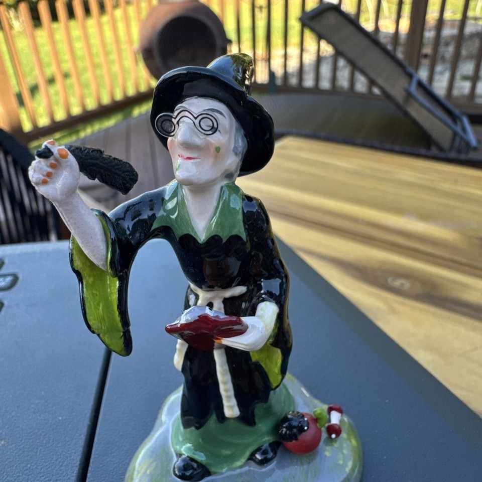 Department 56 Witch Way Flight School Retired Figurine 2003 Replacement