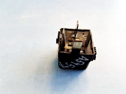 Mercedes-Benz C-CLASS 2002 Relay module A0025421319, 4RA00779100 #986320-26