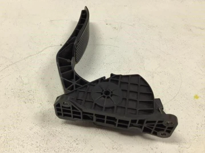 Ford Explorer XLT 2011 2017 acelerador pedal de gasolina de fábrica Foto 3 de 4