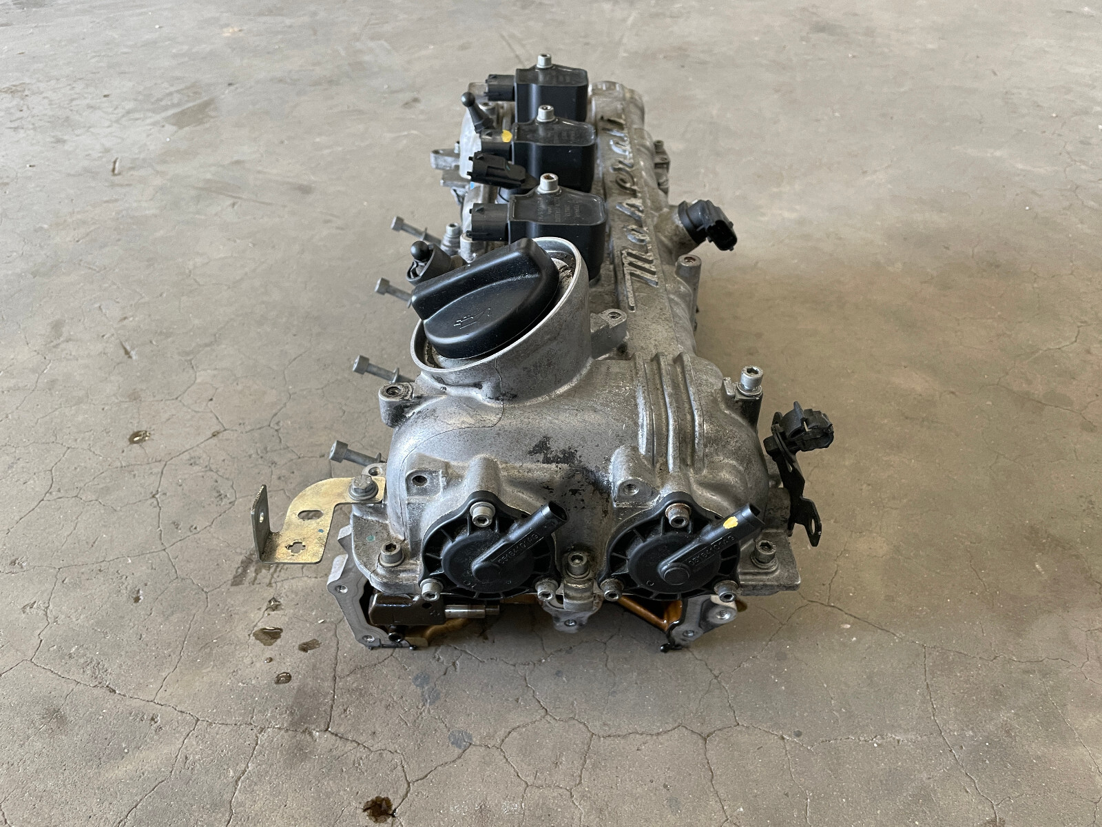 14-20 MASERATI GHIBLI LEFT DRIVER SIDE ENGINE CYLINDER HEAD 1376 OEM