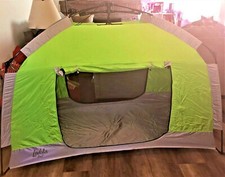 Lukas Tents Sensory Tent green