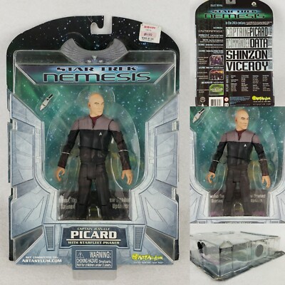 Star Trek Nemesis Captain Jean-Luc Picard w/Phaser Art Asylum Action Figure, NEW