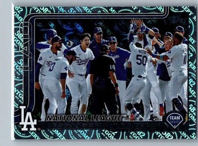 Shohei Ohtani And Your Los Angeles Dodgers 2025 Topps 582 Montgomery Foil